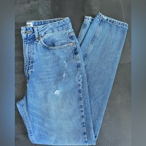 Urban Outfitters BDG Mom’s High Rise Jeans, size 27